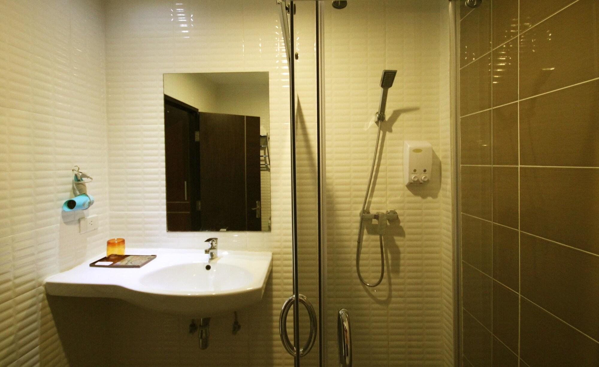 Silver Sand Suites Hotel Ao Nang Beach Exterior photo