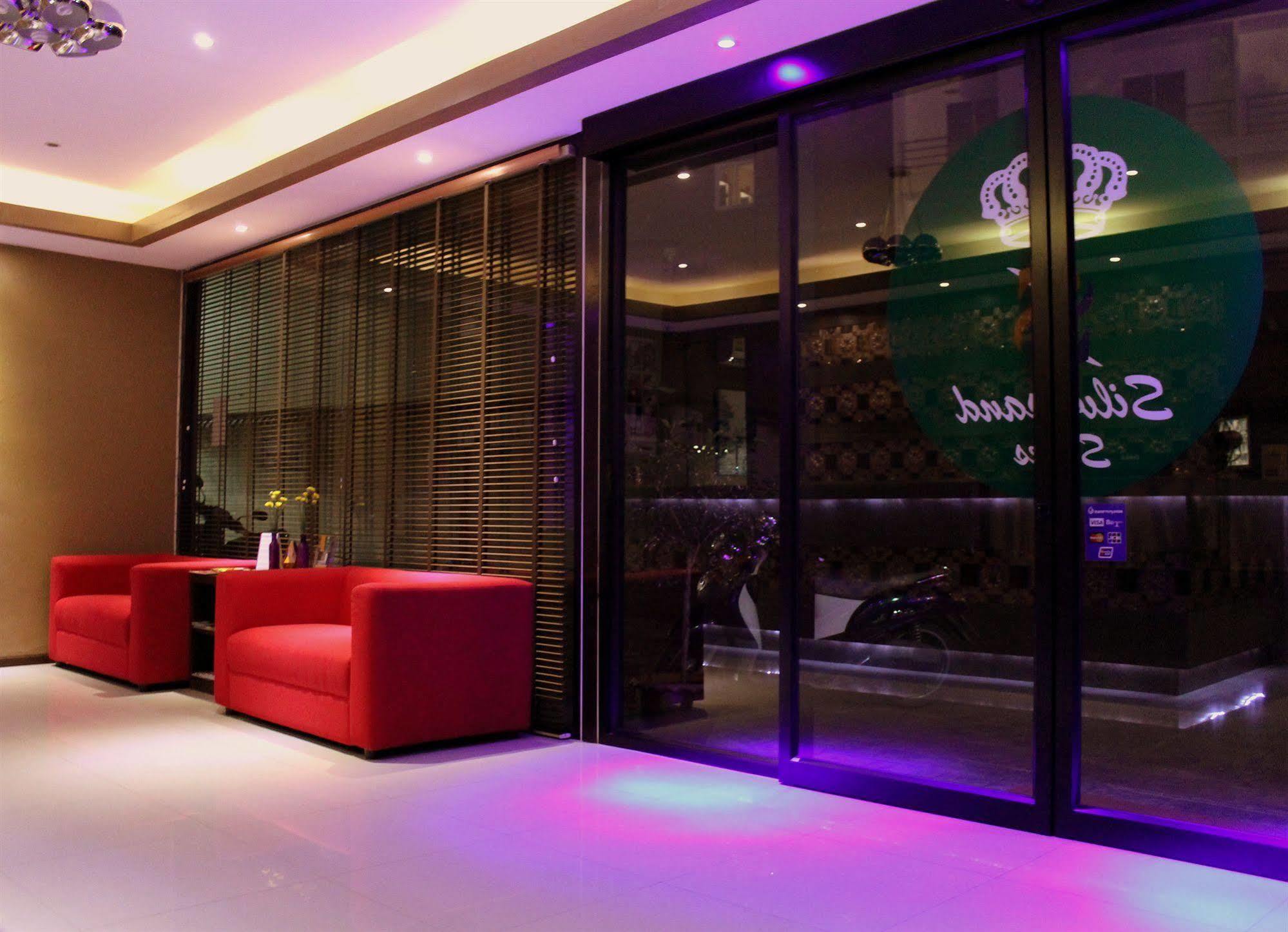 Silver Sand Suites Hotel Ao Nang Beach Exterior photo